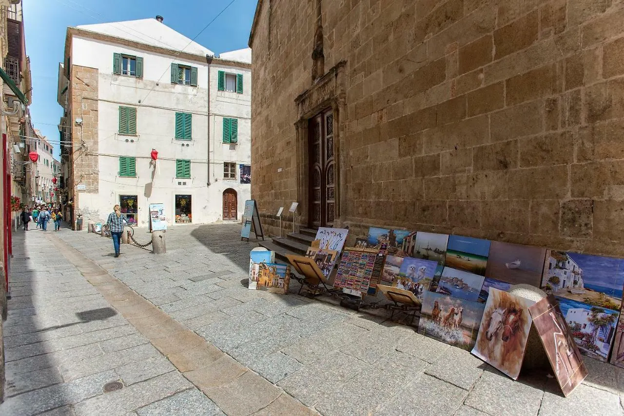 Centro Storico Carlo Alberto Alghero 0*,  Włochy