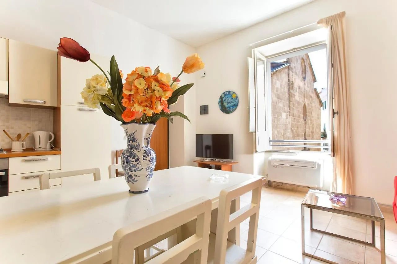 Centro Storico Carlo Alberto Alghero Apartament