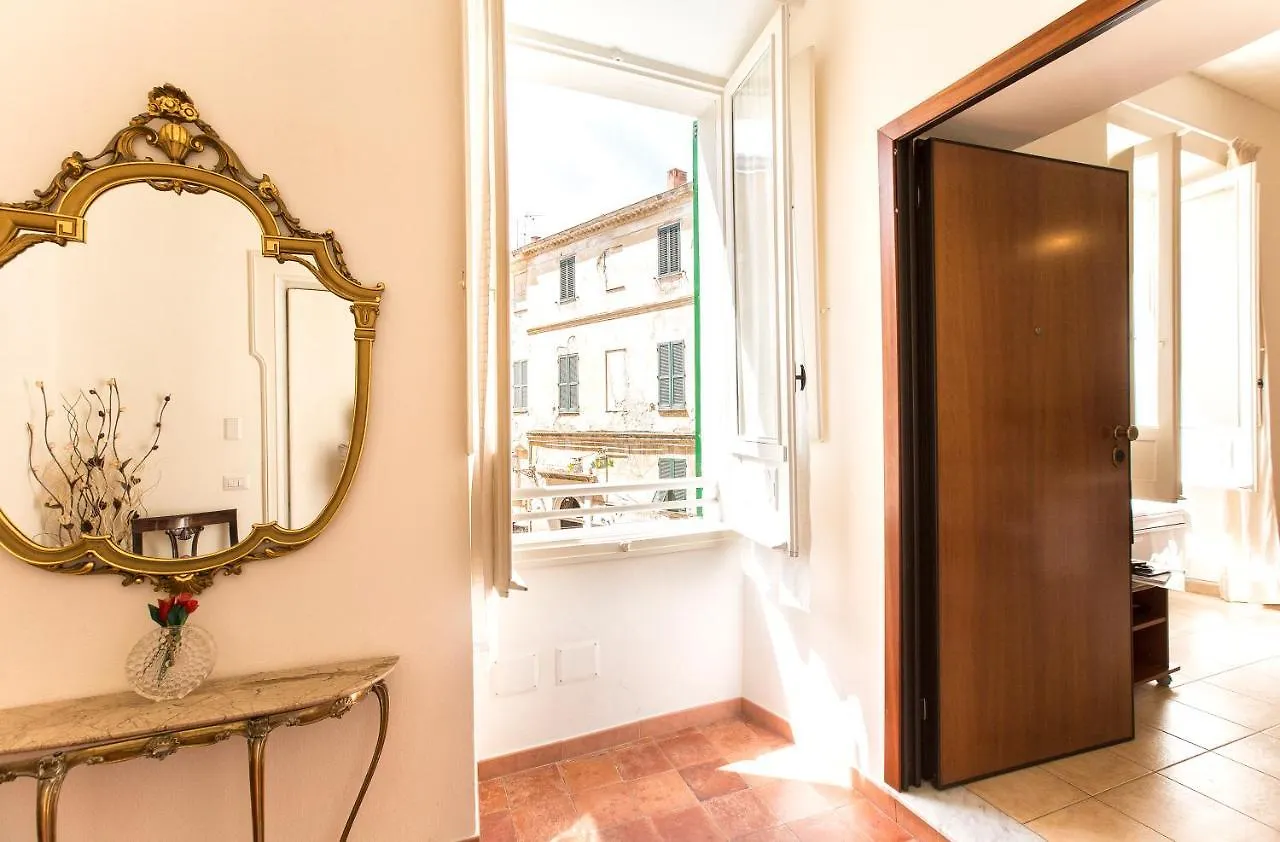 Centro Storico Carlo Alberto Alghero Apartament